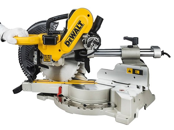 اره فارسی بر دیوالت 1675 وات DW717XPS