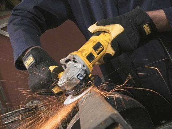 مینی فرز دیوالت (مینی سنگ) مدل DWE4010