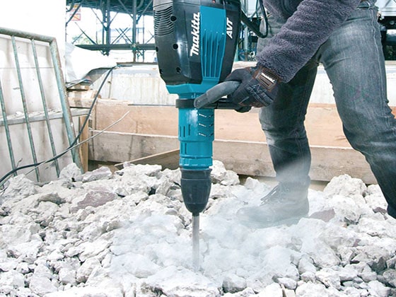 چکش تخریب ماکیتا مدل HM1214