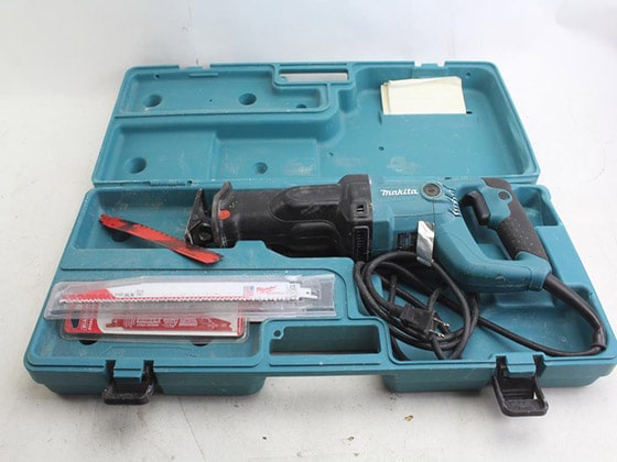 اره افقی بر ماکیتا 1010 وات JR3050T